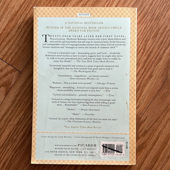 A national best seller “Gilead” - Picture 2 of 2